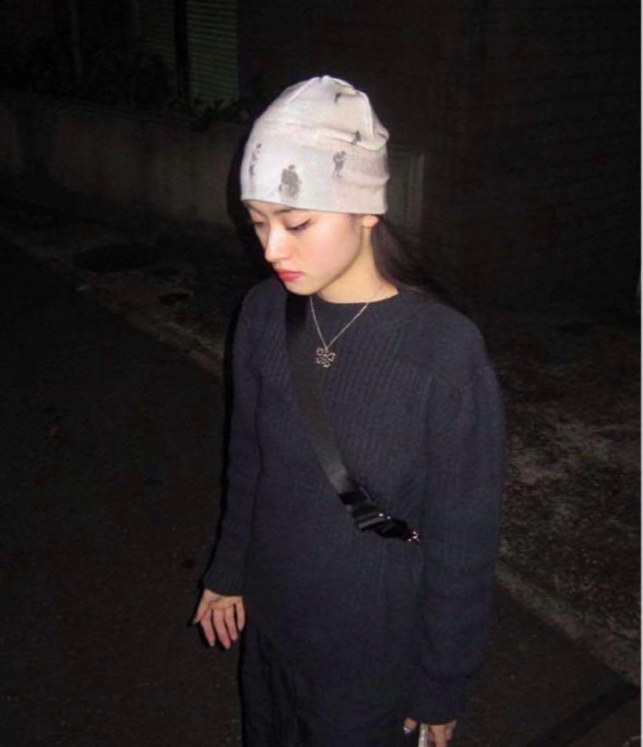 Shury Labyrins Picture Beanie ビーニー