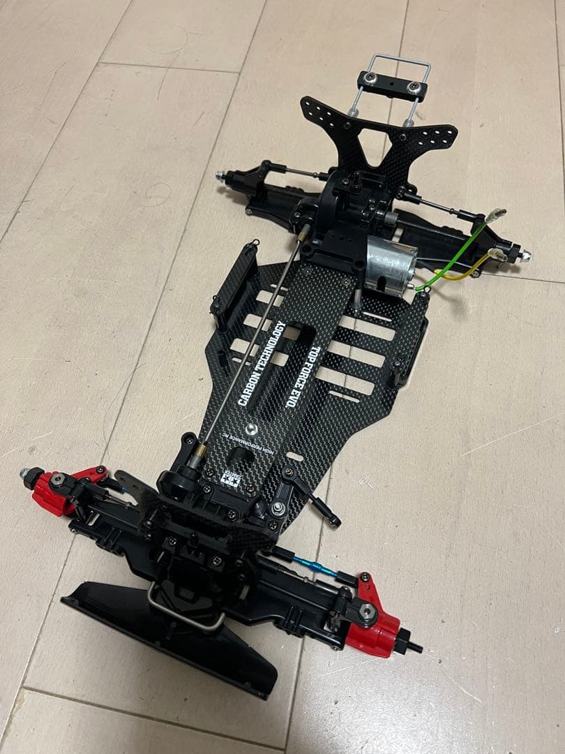 トップフォースEVO. （2021）未塗装ボディ、補修パーツ多数