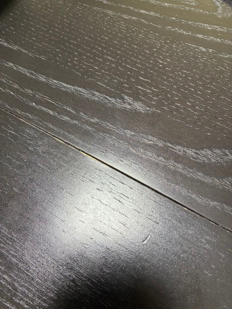 IKEAダイニングテーブル伸縮式4～8人用　ビュルスタ　引取りか発送は相談