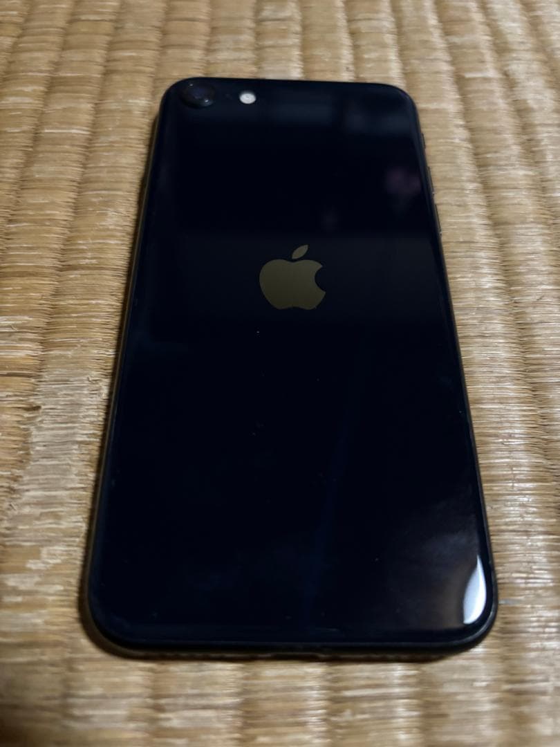 iPhone SE 第3世代 128GB SIMフリー 美品