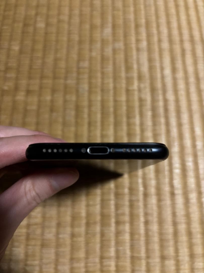 iPhone SE 第3世代 128GB SIMフリー 美品