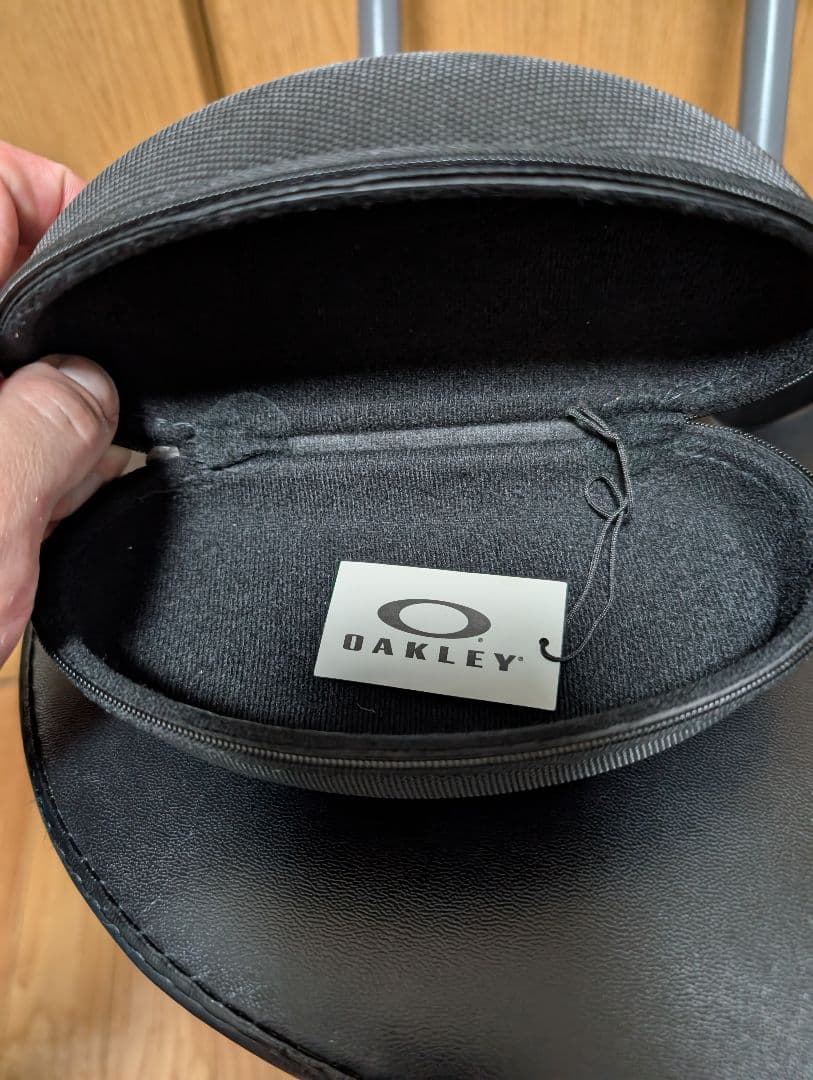 本日限定売り切りセール　オークリー　埼玉西武ライオンズ　モデル　サングラス