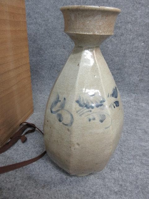 李朝染付青花面取徳利箱附き [B26266]