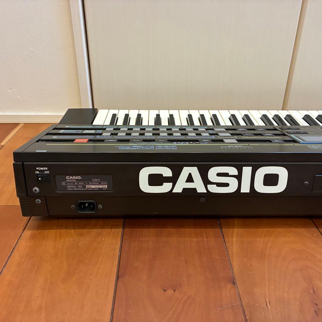 Casio CZ-1 カシオ　シンセサイザー