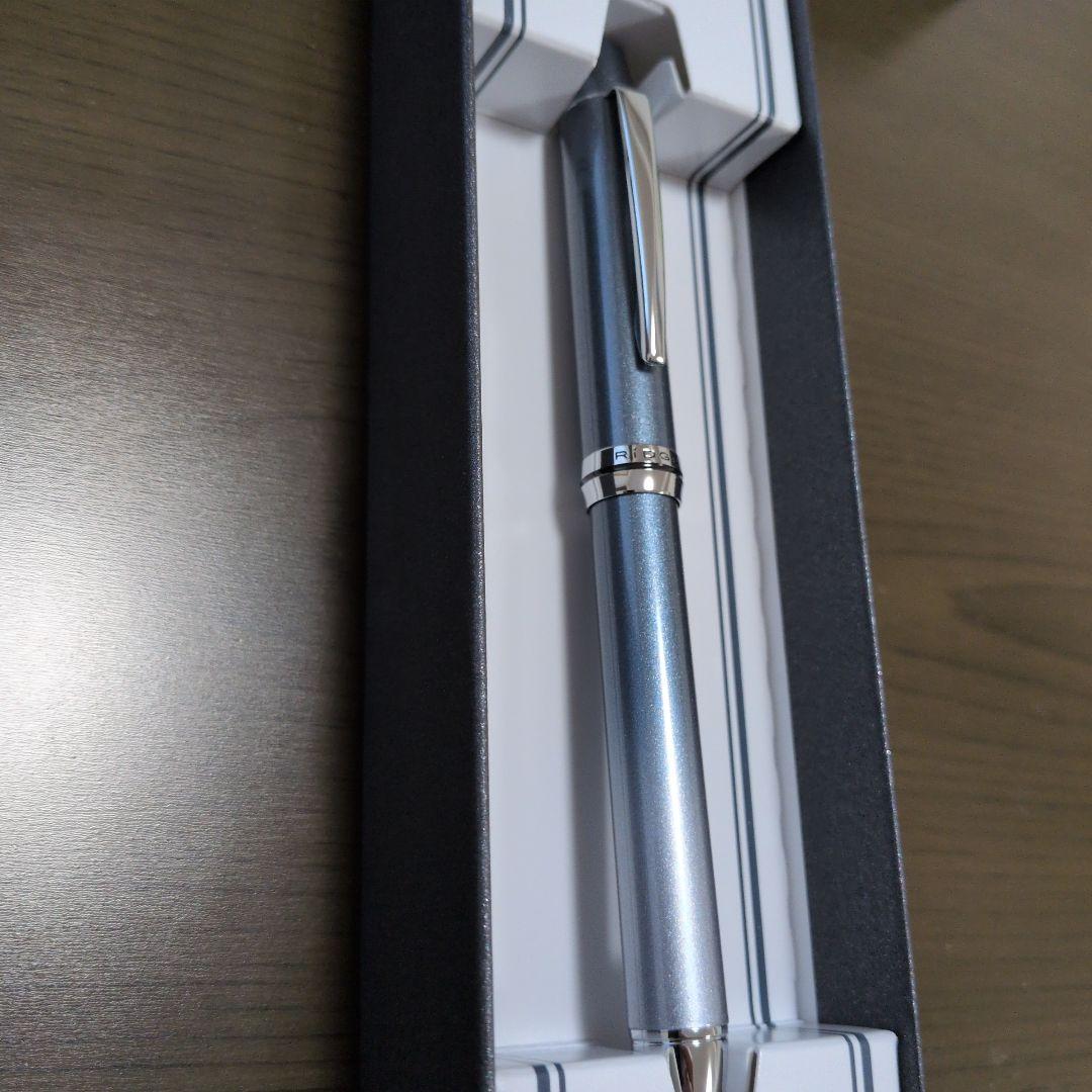 PILOT 4+1 RIDGE シルバーボールペン 2025年 株主優待