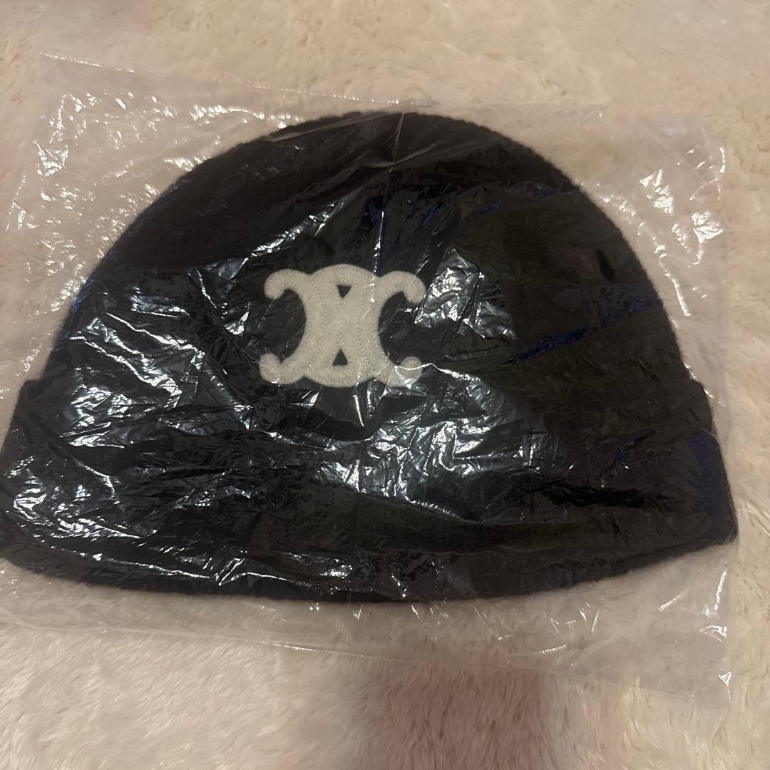 クリーニング済み　セリーヌニット帽