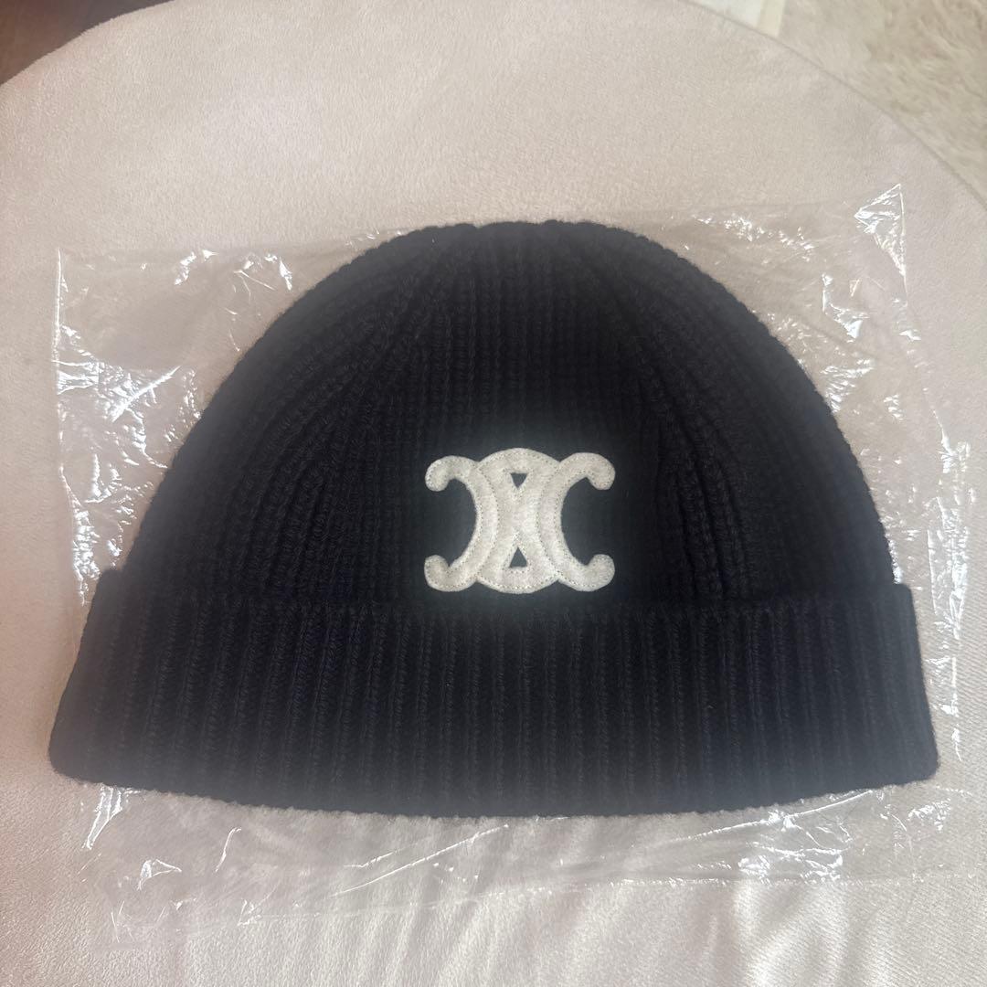 クリーニング済み　セリーヌニット帽