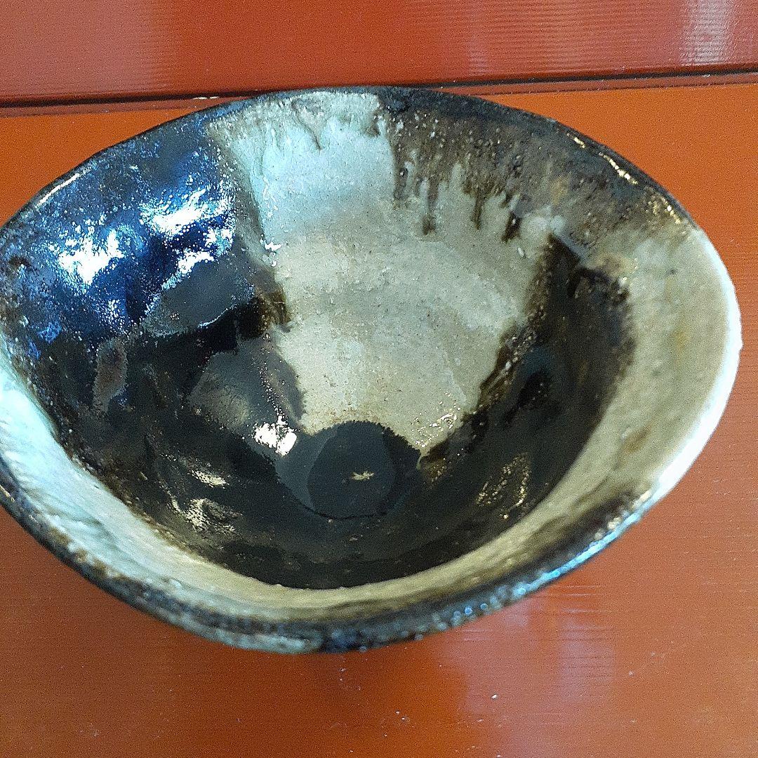 瀬戸黒の掛け分け抹茶茶碗