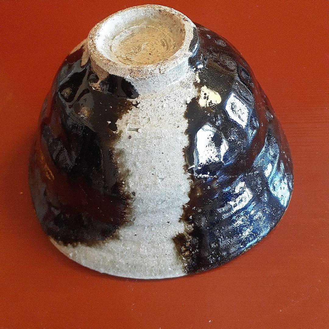 瀬戸黒の掛け分け抹茶茶碗