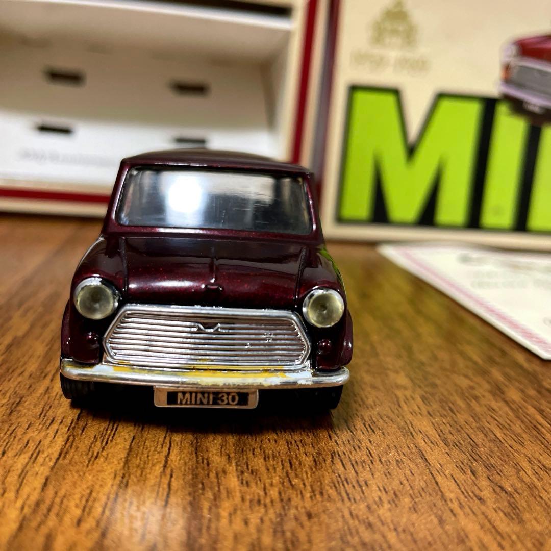 Corgi Mini 30 周年限定版 ミニカー シリアルNO12485