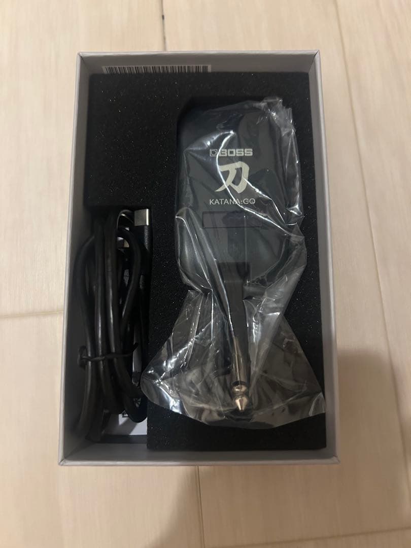 刀go エレキギター、エレキベース用小型アンプ