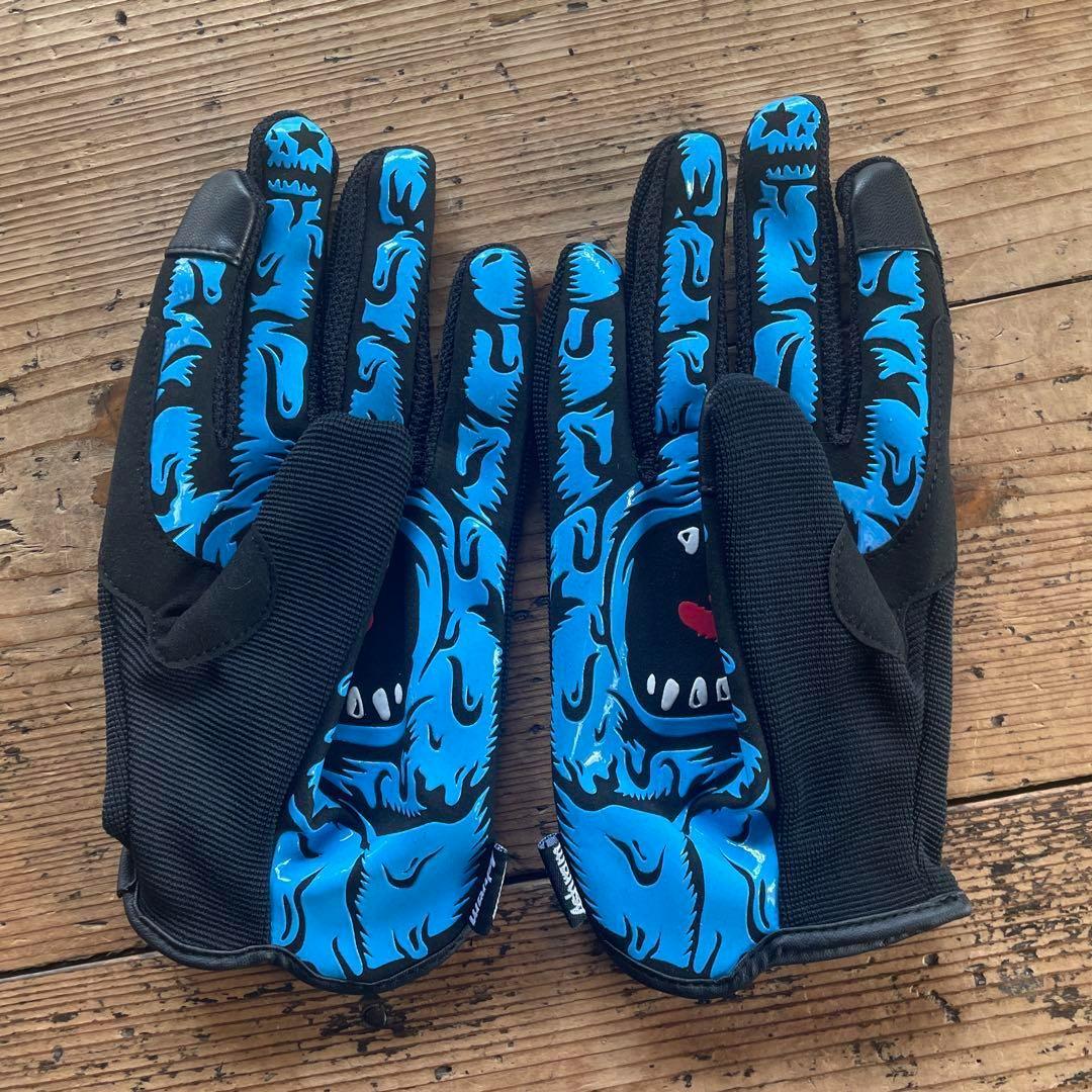 新品　サンタクルーズ x MxMxM スクリーミングハンドグローブ　黒青