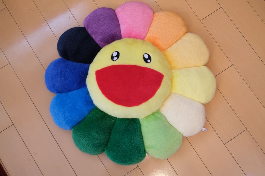 村上隆 カイカイキキ kaikai kiki フラワークッション　60cm