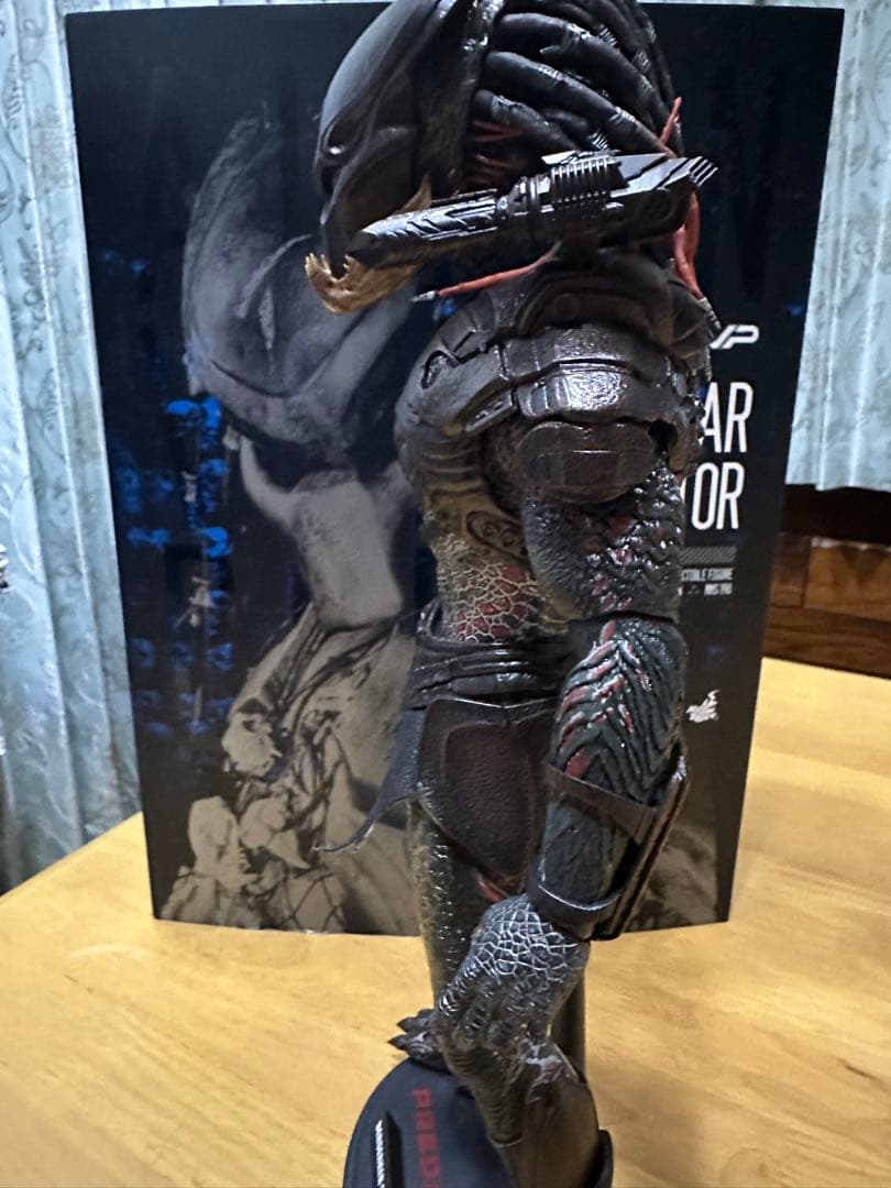 HOTTOYS ホットトイズ スカープレデター（ 2.0版)フィギュア