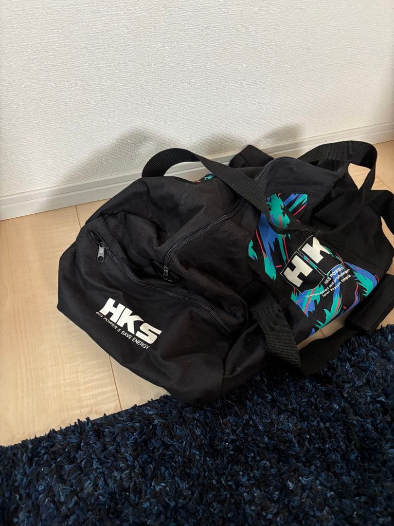 HKS ボストンバッグ 黒/マルチカラー（非売品）
