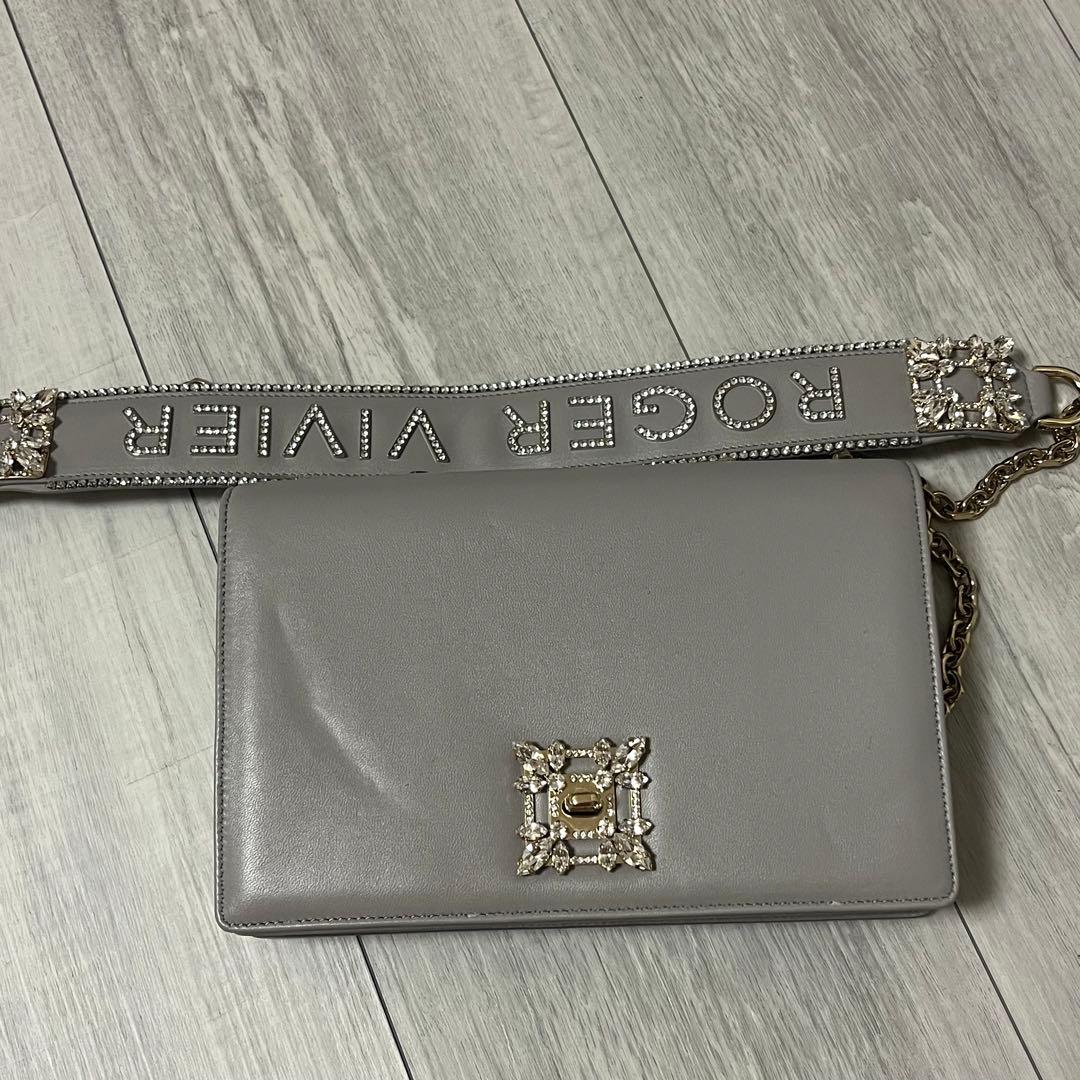 美品！！！ロジェヴィヴィエ　ショルダーバッグ