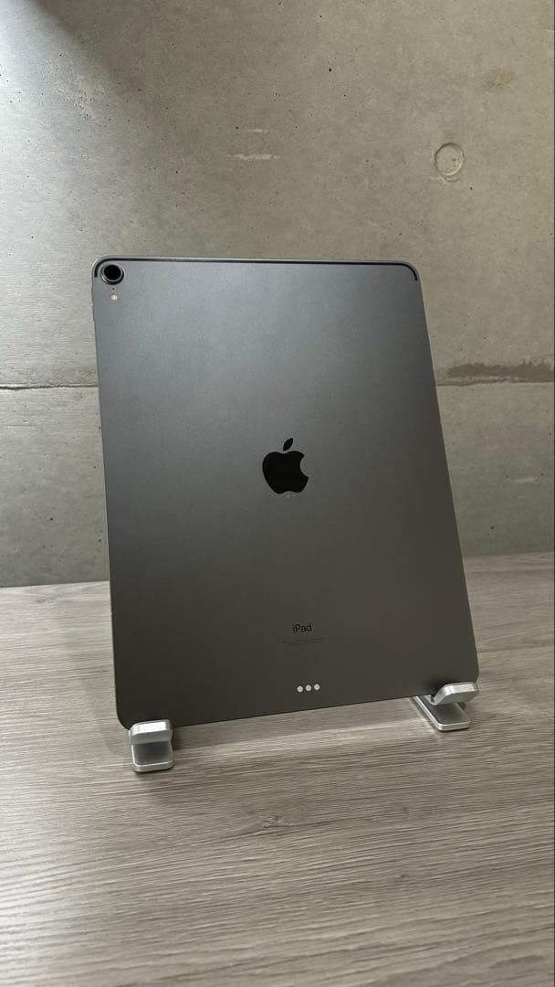 【バッテリー良好】iPadPro 第3世代 12.9 スペースグレー