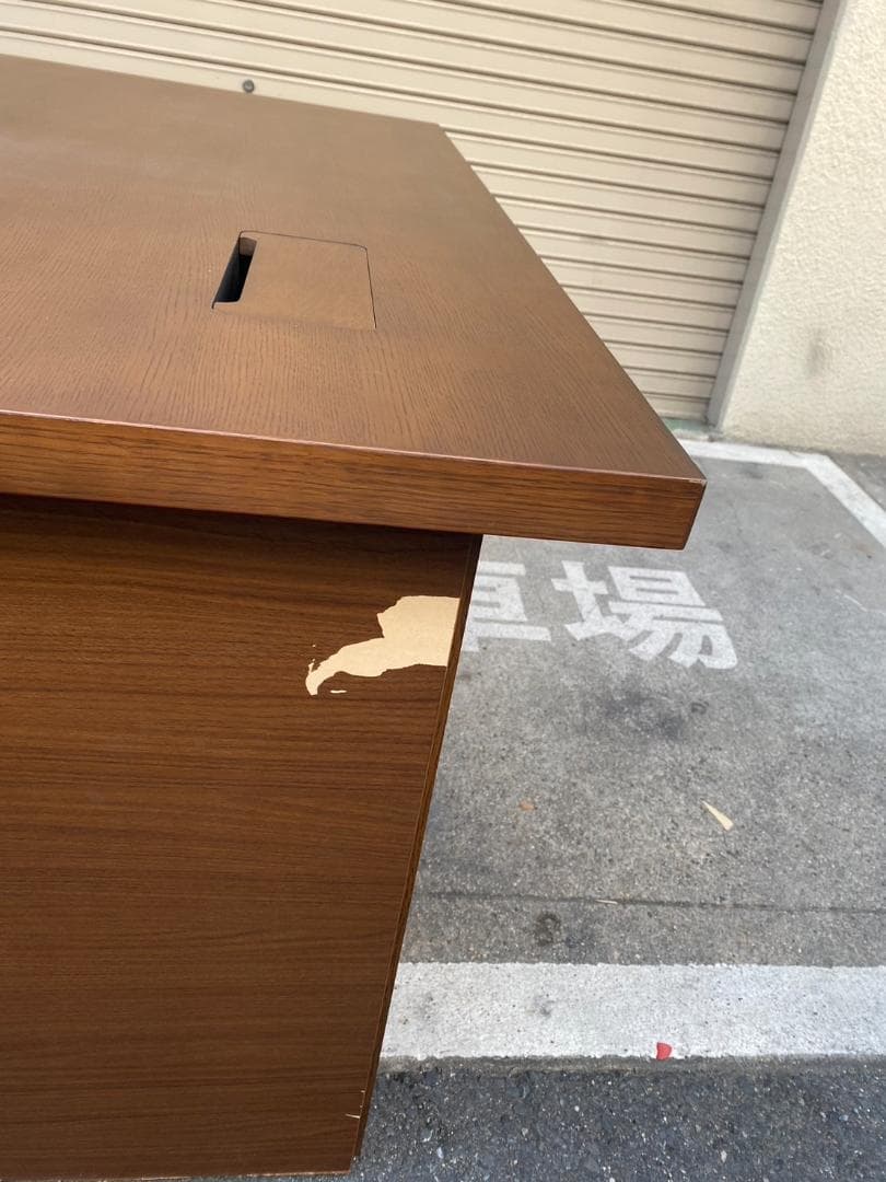 A269☆コクヨ 高級 片袖机 鍵付き「マネージメント 550」