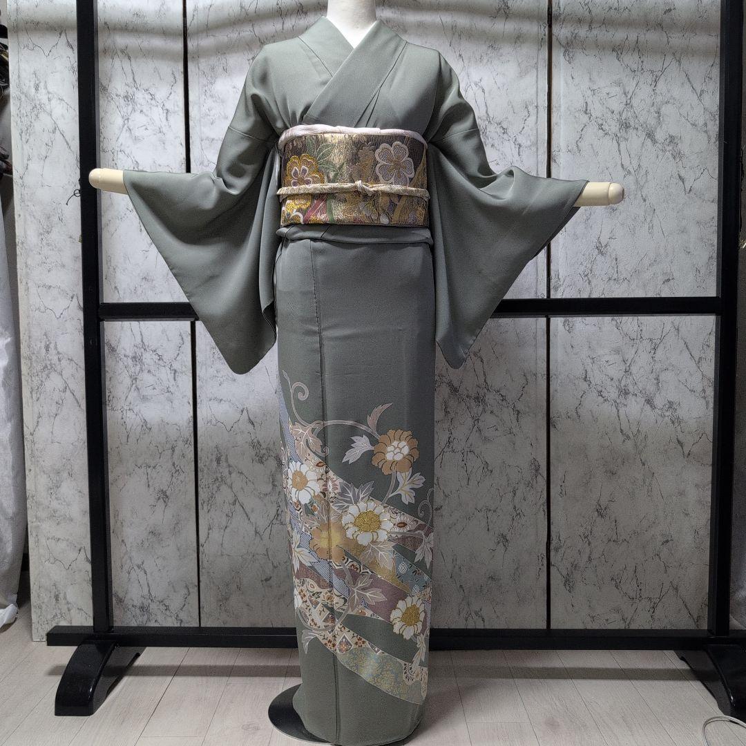 みっちょる様正絹色留袖　金駒金箔　落款　一つ紋