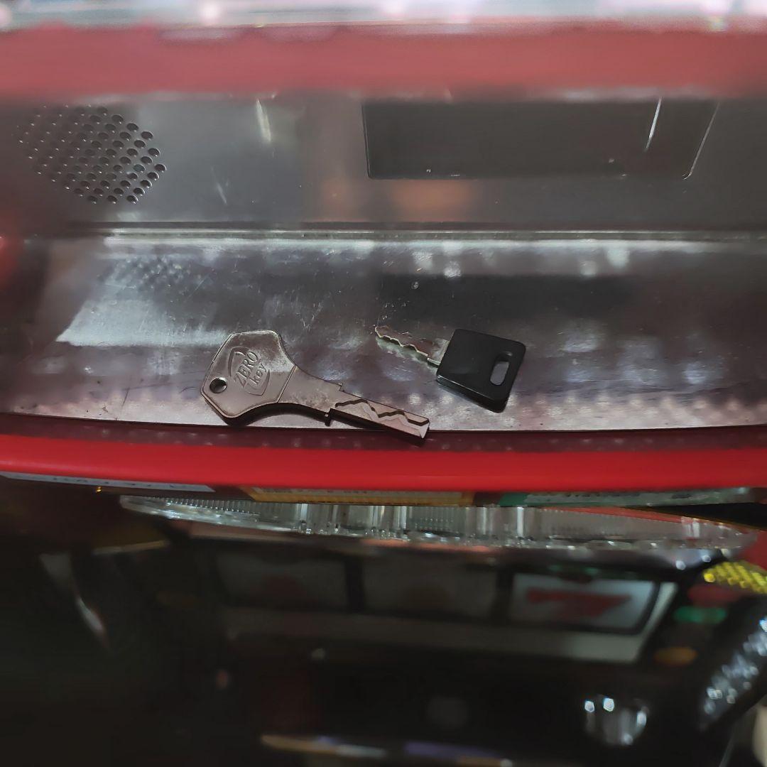 パチスロ実機　押忍!番長ZERO 不要機付　送料無料