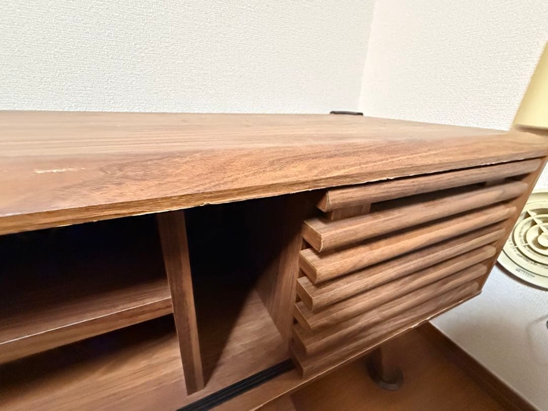 【値下げ中】木製テレビ台 スラットデザイン ブラウン