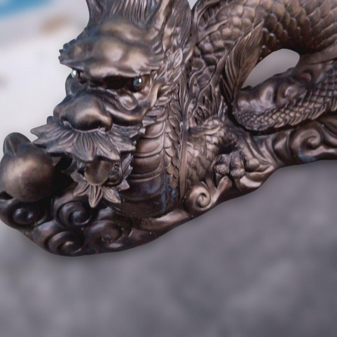 ブロンズ製ドラゴン彫刻