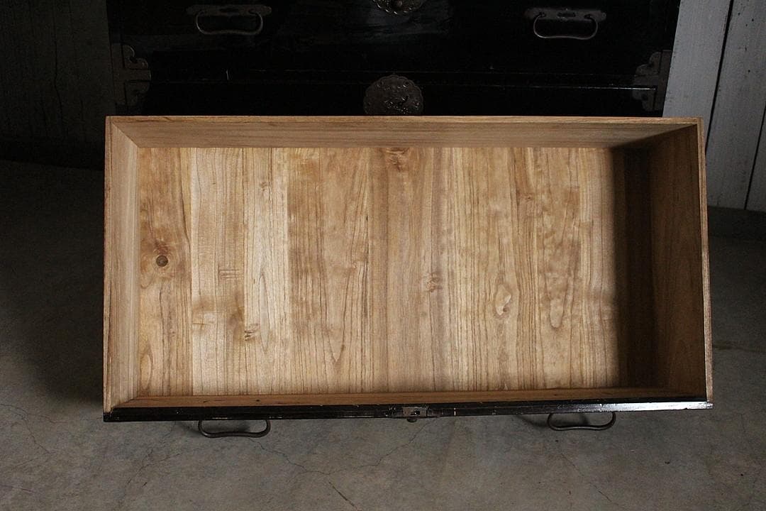 綺麗な丸金具庄内箪笥　3段　中桐　タンス　収納　古家具　古民家　時代家具