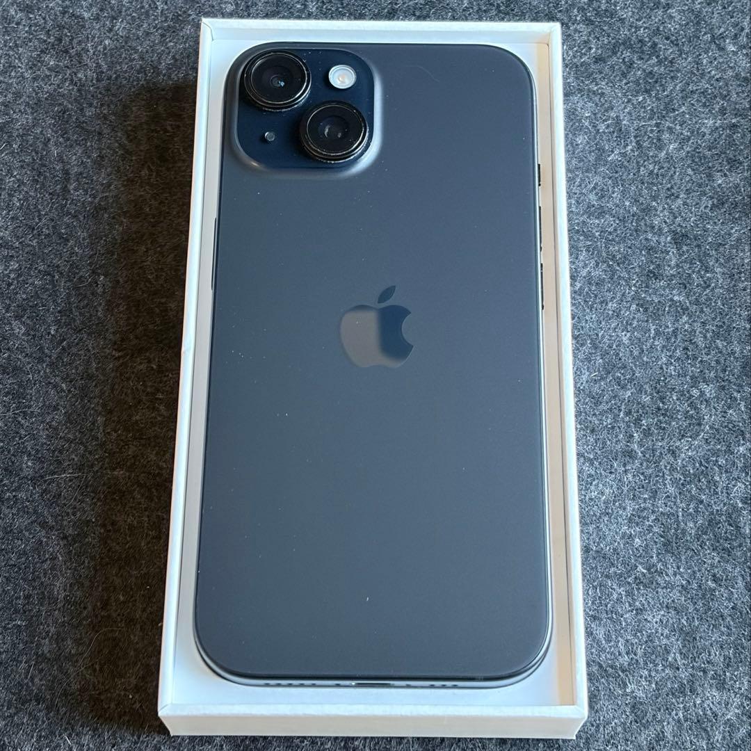 iPhone 15 Black 128GB 黒 ブラック 無印 SIMフリー