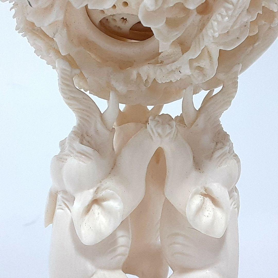 Y1299 高級彫刻 高級彫刻 細密彫 天球 象彫刻台座 総重量164.7g