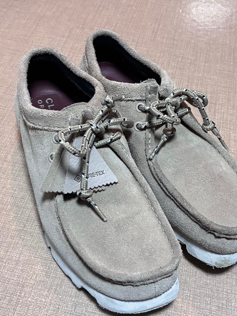 GORE-TEX クラークス　Clarksベージュ スエード モカシン