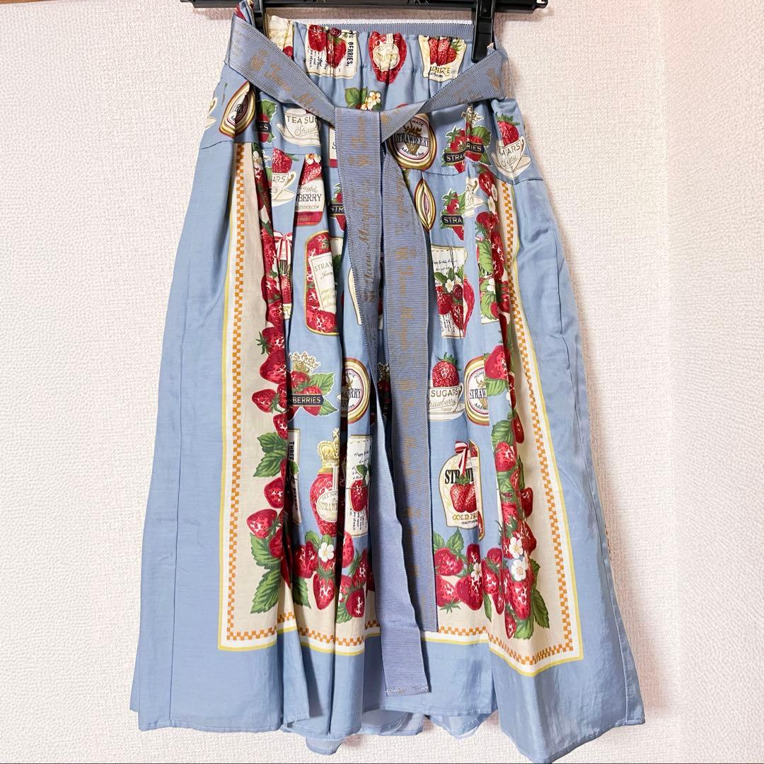 Strawberry label scarf スカート いちご タグ付き