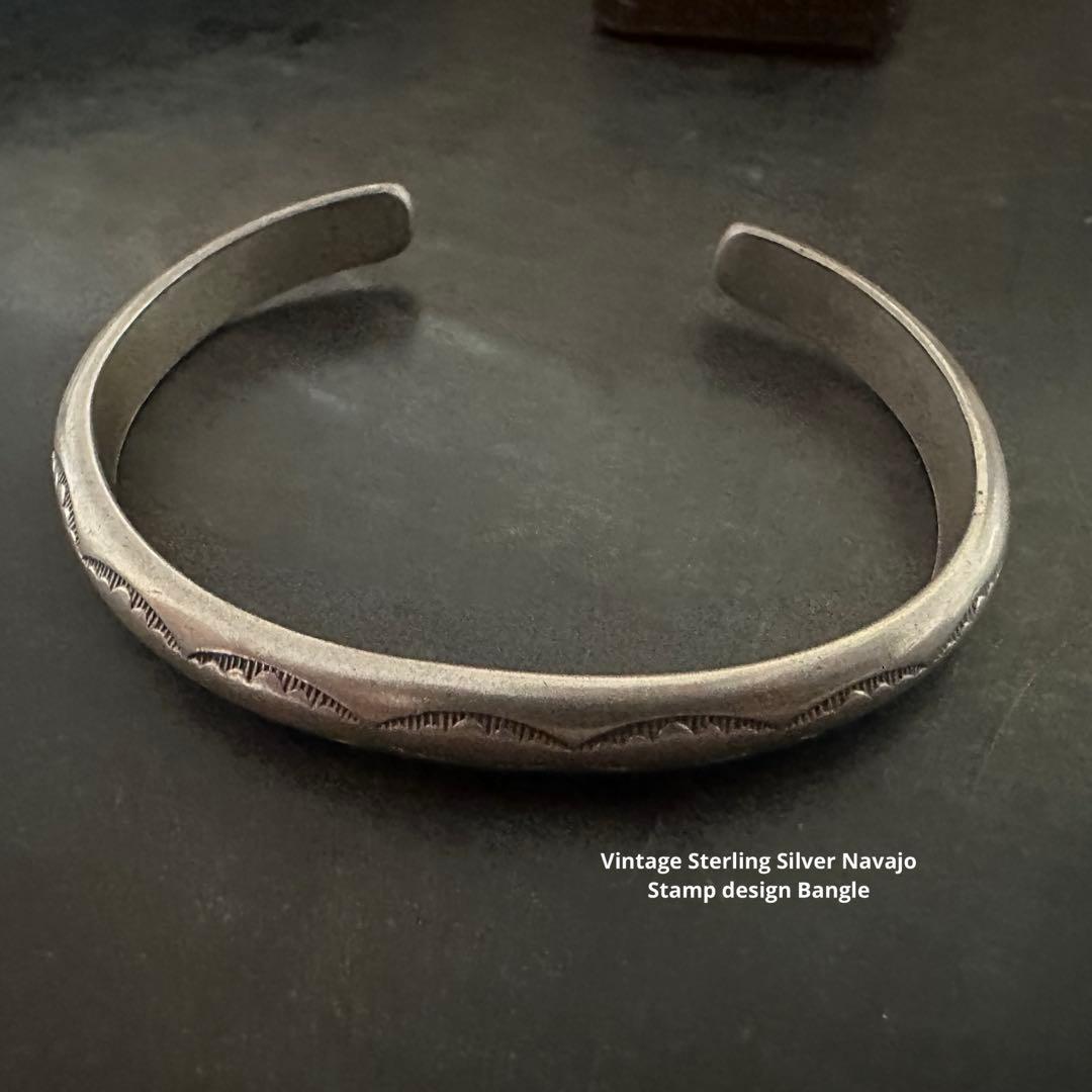 希少　重厚　ヴィンテージ　バングル　シルバー　アンティーク　アメリカ　ユーロ
