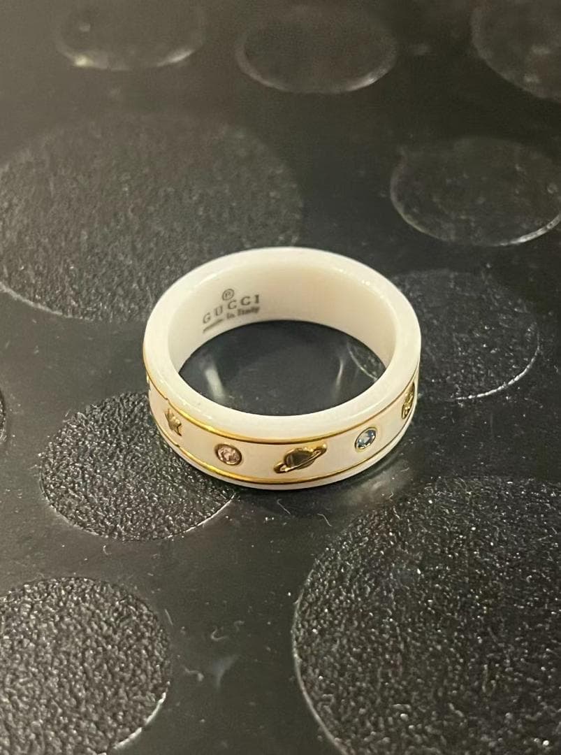 て*ち様 GUCCI グッチ メンズ 指輪 リング セラミック調 直径約18mm