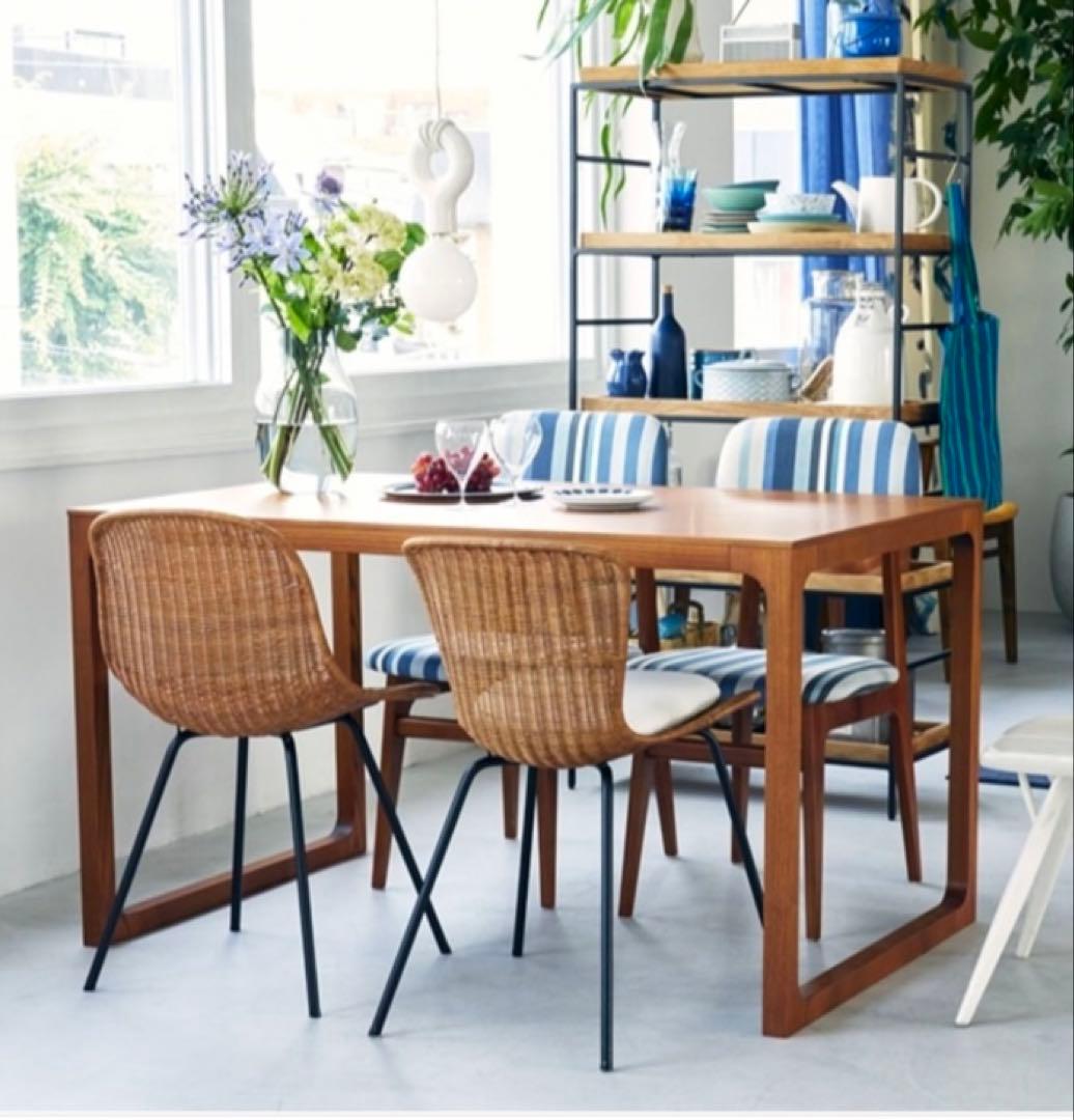 IDEE ダイニングテーブル　アントンブラウン