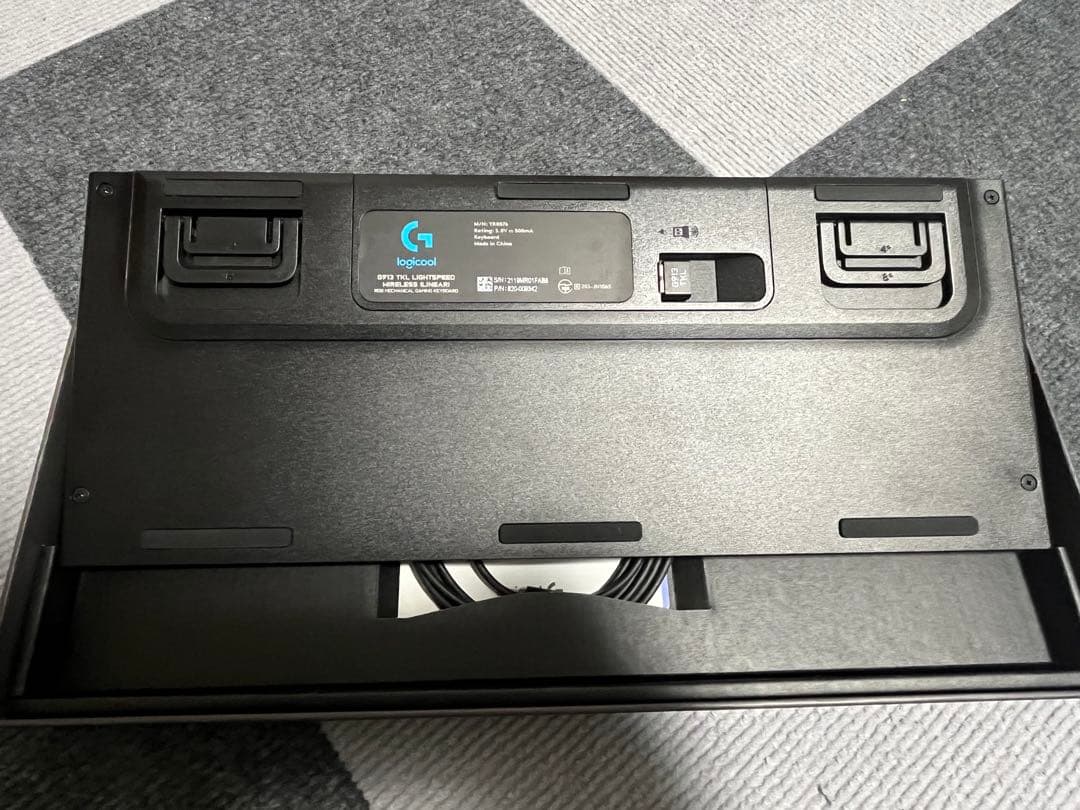 ロジクール G913 TKL ワイヤレスキーボード