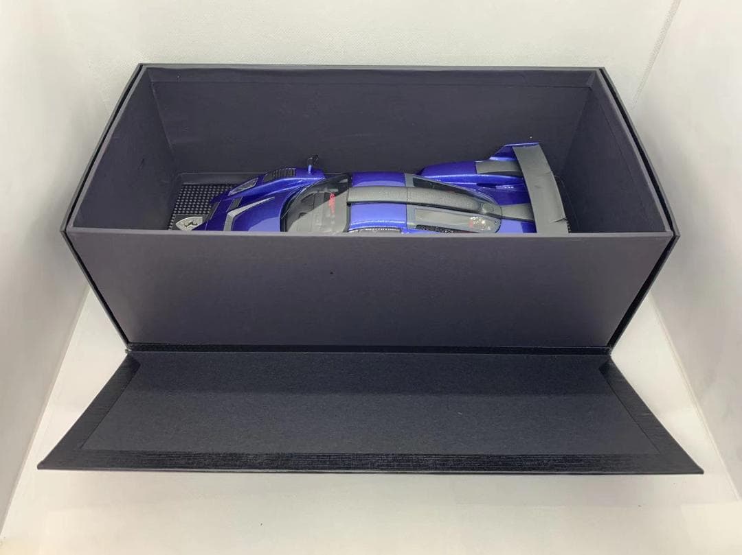 1/18 フェラーリ Gemballa MIGU1