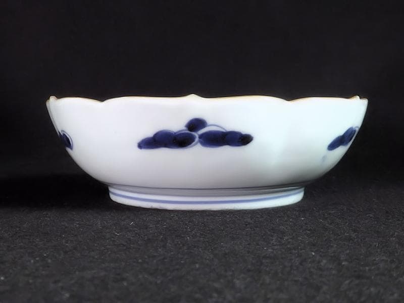 古伊万里　染付　三蓋松に牡丹の図　大膾皿　２客　江戸期　B231AS-CAj