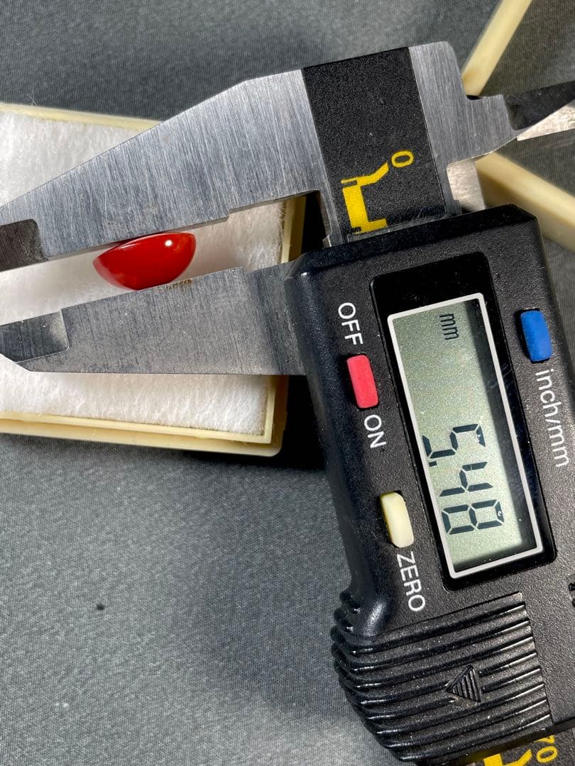 天然赤珊瑚 ルース (指輪用) Ｌー33