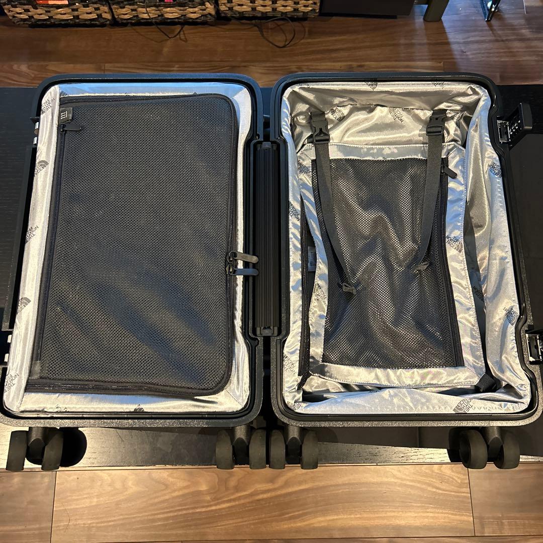 【THE NORTH FACE】キャリーケース（ブラック）