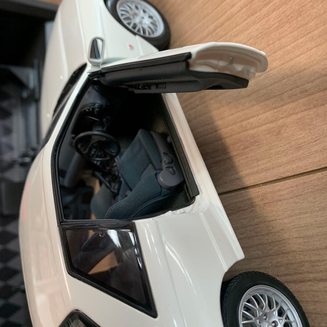 京商1:18 日産スカイラインGT-R（BNR32 ）V-SPECII