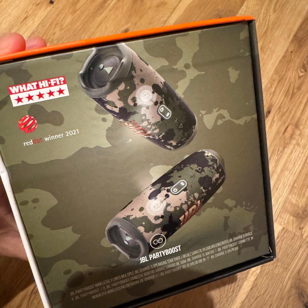 N310新品未開封品 JBL charge5 スクワッド 迷彩柄