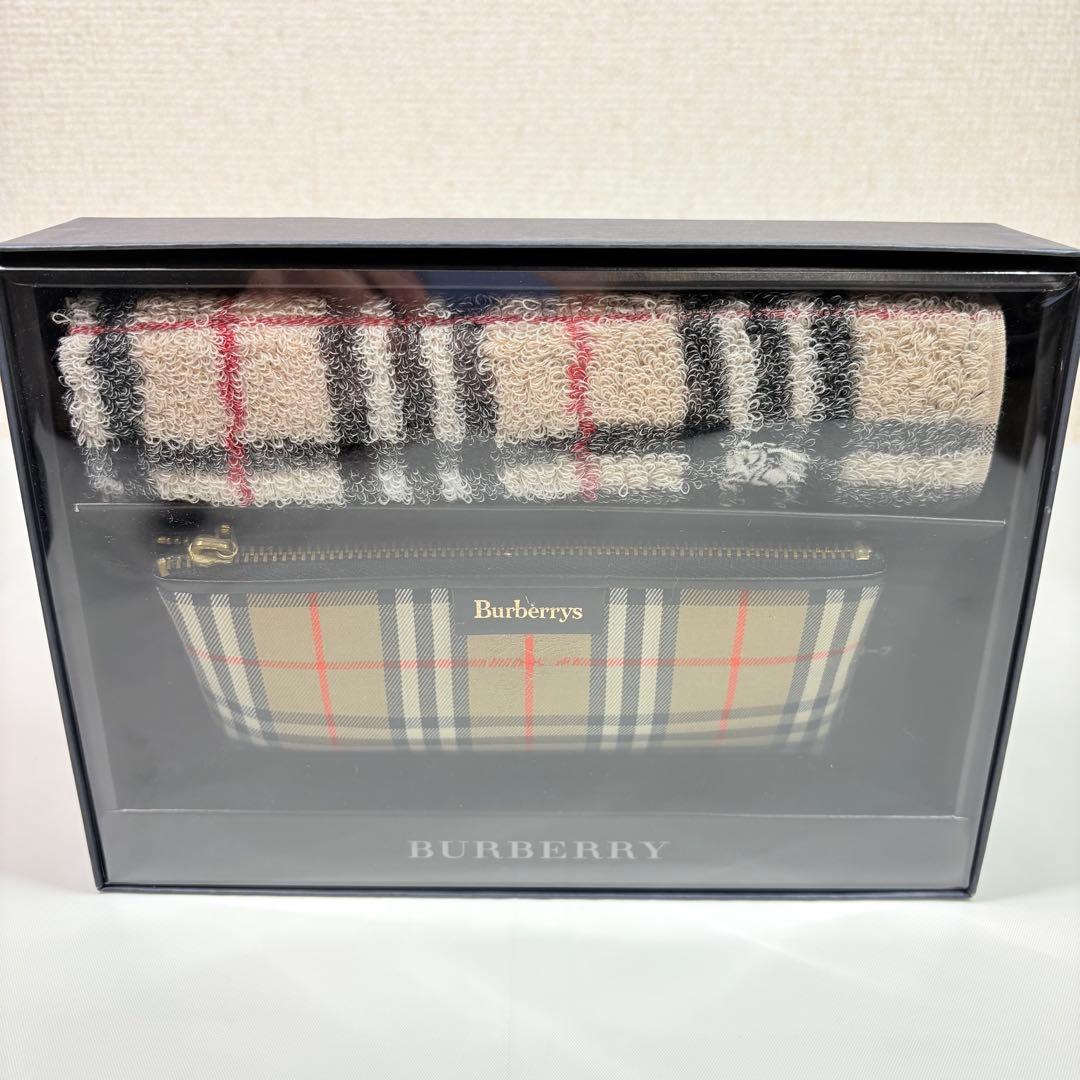 美品　BURBERRY バーバリー　ケース&タオルハンカチ　ノバチェック