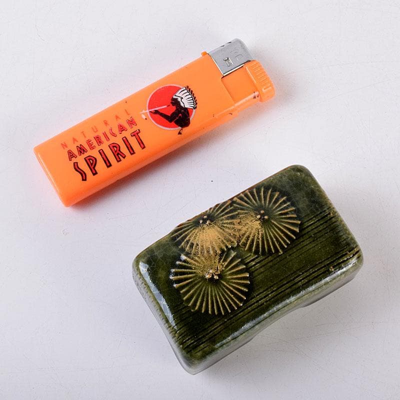 YUKI TANAKA加藤丈佳造　色絵金彩花文　香合　共布共箱　V8484