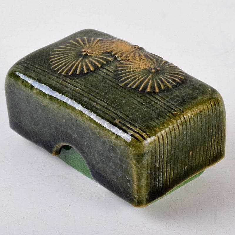 YUKI TANAKA加藤丈佳造　色絵金彩花文　香合　共布共箱　V8484