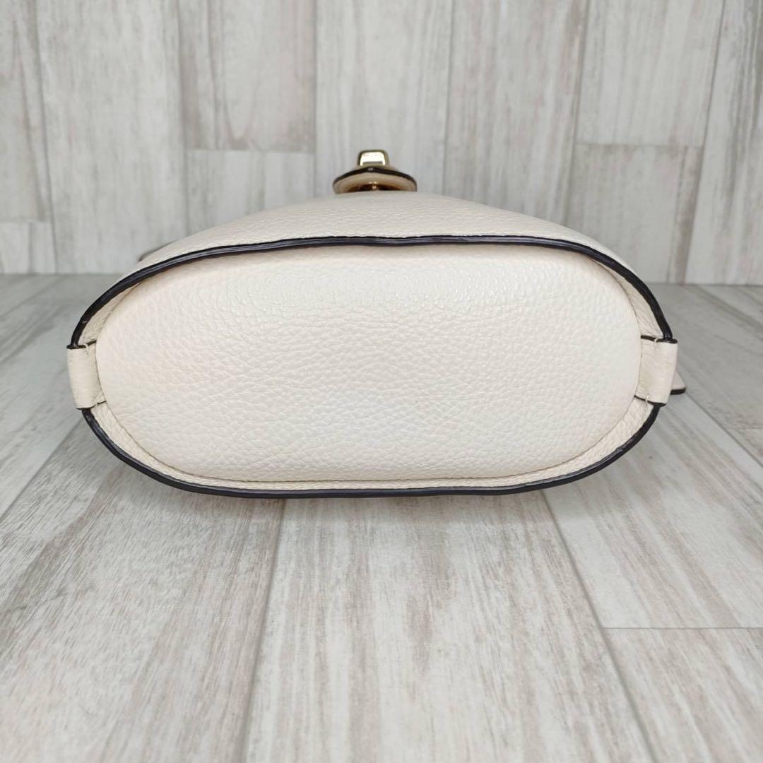 55 COACH コーチ　レザー　ショルダーバッグ