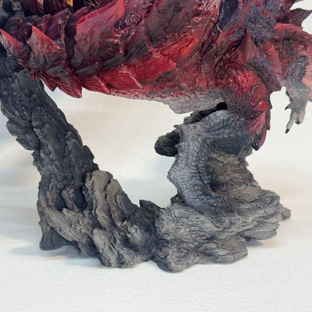 モンスターハンター　フィギュアビルダー クリエイターズモデル 燼滅刃ディノバルド