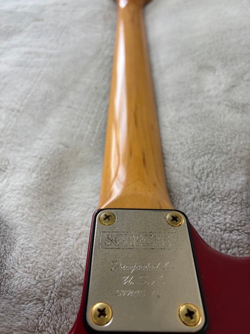 Schecter エレキギター レッド