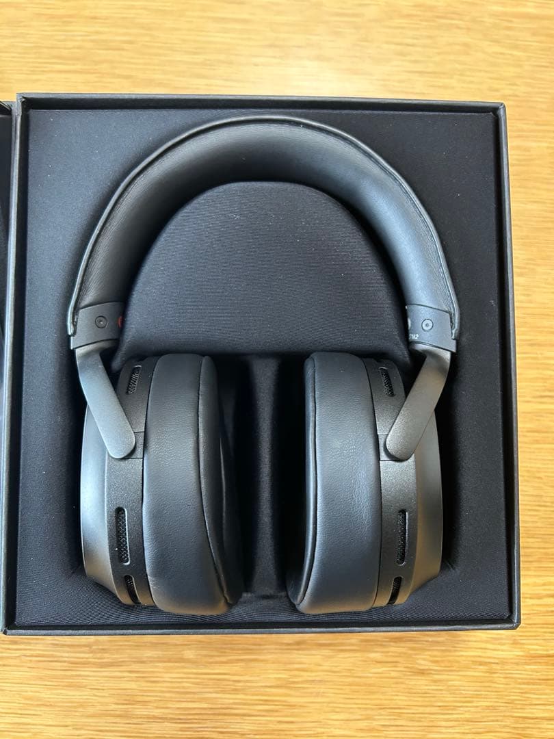 ヘッドホン mdr-z7m2