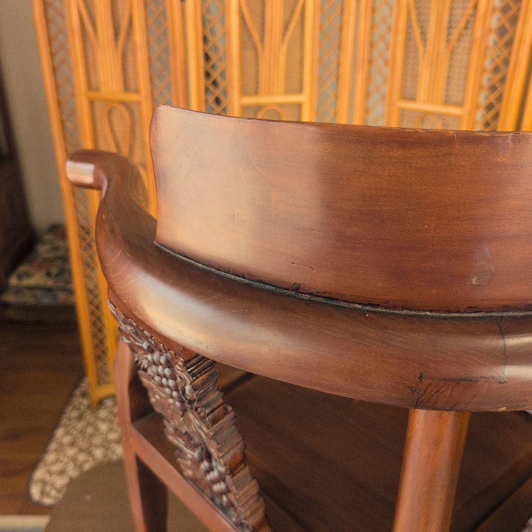 彫刻入り木製アジアン家具 約80cm(椅子.1脚)