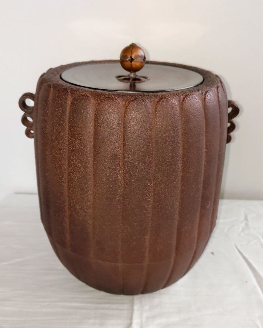 値下げ！菊形筒釜（菊花釜）（希少品）佐藤浄清　造り